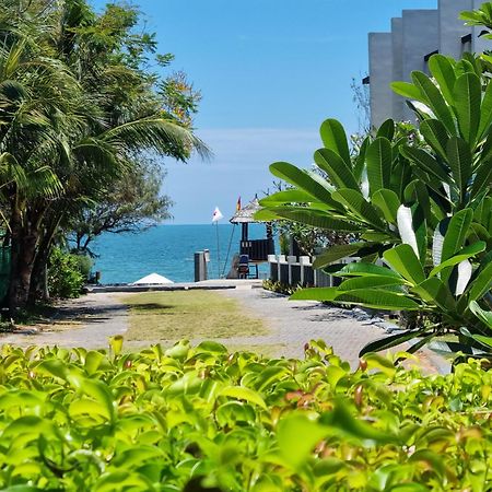 Oceanami Resort Sea View Лонгхай Экстерьер фото